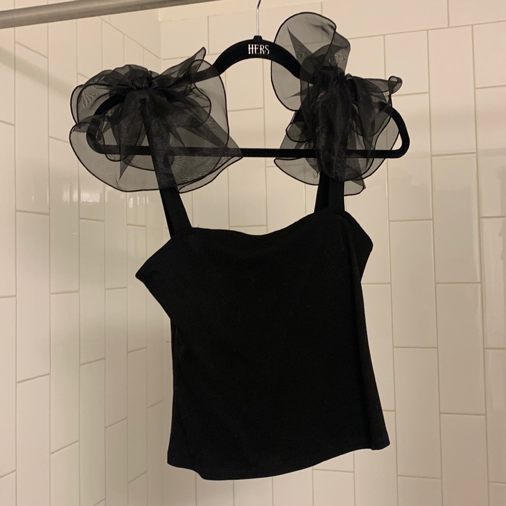 Black ruffles tank